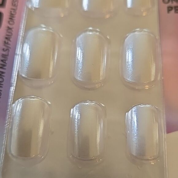 12pc Iridescent Glossy Press-on Nails New Mother Of Pearl Color Womens Ladies - Picture 6 of 12